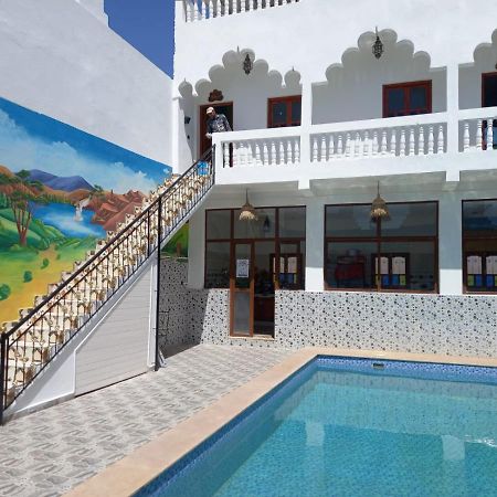Dar Ilyana Hotel Ait Tiourhza Exterior foto