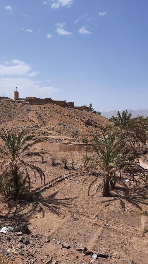 Dar Ilyana Hotel Ait Tiourhza Exterior foto